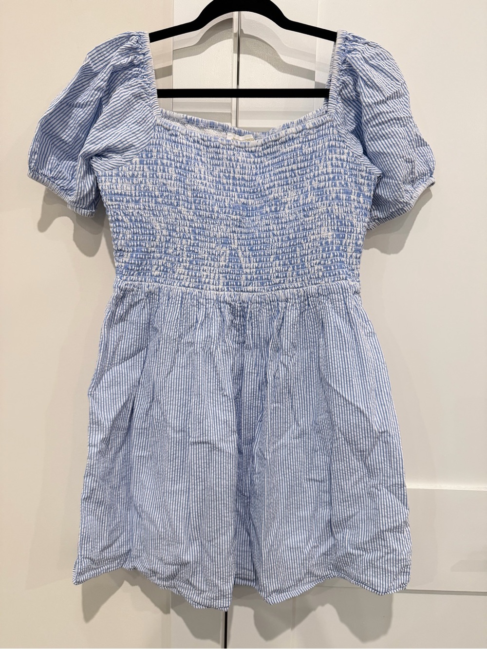 Sail to Sable Blue and White Pinstripe‎ Smocked Short Sleeve Mini Dress Sz Large